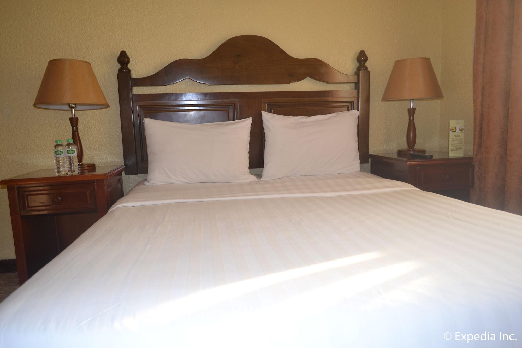 Fontana hotel y Villas - Fontana Hot Spring Leisure Parks Mabalacat Exterior foto